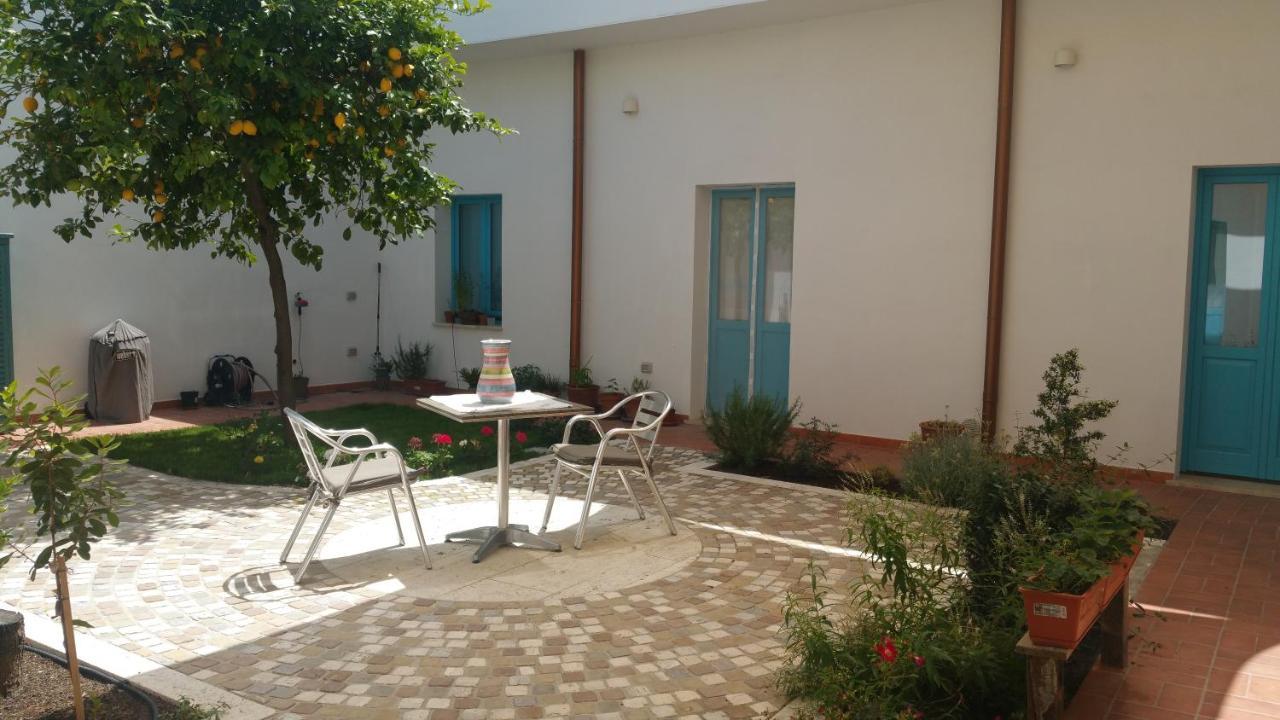 B&b-Le Rondini Monserrato Extérieur photo